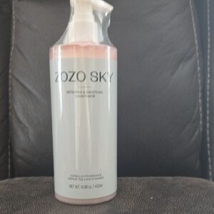 Repairing & Smoothing Conditioner - White with Pink Accent
